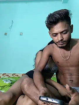 Hot-Couple4 online show from May 7, 7:52 pm