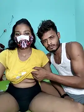 Hot-Couple4 online show from May 21, 6:15 pm