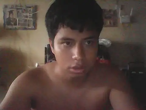 Snapshot of Axel_BABY chatting on April 30, 1:50 pm Axel BABY online show from April 30, 1:50 pm