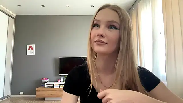 Snapshot of PlasaRima chatting on May 19, 1:56 am PlasaRima online show from May 19, 1:56 am