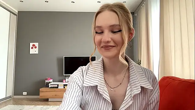 Snapshot of PlasaRima chatting on May 20, 4:07 am PlasaRima online show from May 20, 4:07 am