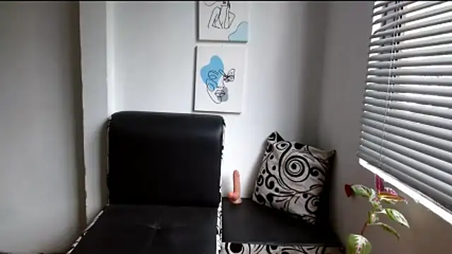 Snapshot of alisonnturbay chatting on May 14, 2:35 pm alisonnturbay online show from May 14, 2:35 pm
