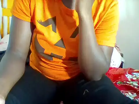Snapshot of hotchoco03 chatting on April 23, 6:21 pm hotchoco03 online show from April 23, 6:21 pm