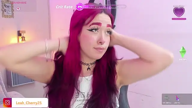 Snapshot of Leah_cherry chatting on June 24, 9:36 pm Leah cherry online show from June 24, 9:36 pm