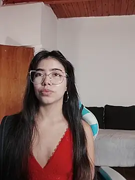 Snapshot of Iam_eli09 chatting on April 9, 10:26 pm Iam eli09 online show from April 9, 10:26 pm