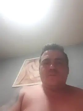 Ismael993A online show from April 18, 1:15 pm