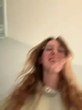 SweetNatalie699 online show from April 10, 3:39 pm