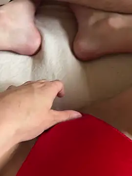 bonbon0910 online show from April 12, 1:27 pm