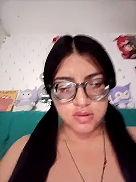 Snapshot of SOFI__10 chatting on April 29, 5:55 am SOFI 10 online show from April 29, 5:55 am