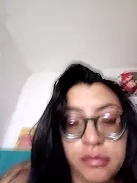 Snapshot of SOFI__10 chatting on May 6, 4:52 am SOFI 10 online show from May 6, 4:52 am