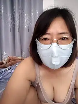 jkimm123 online show from May 7, 7:25 am