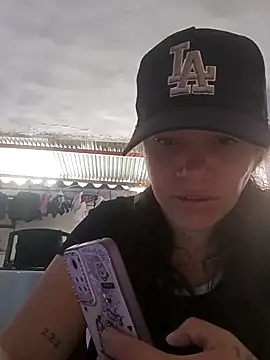 angelplu online show from April 22, 3:35 pm