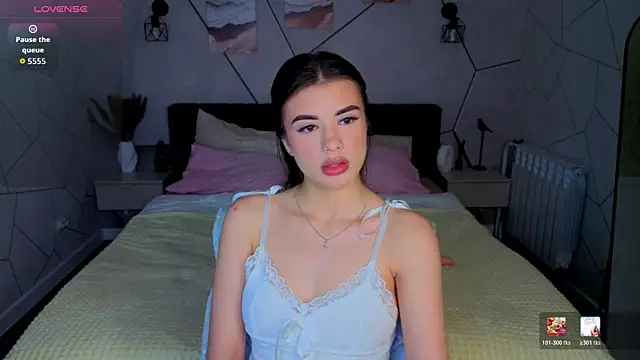 Alisha Blakee online show from June 18, 4:55 pm