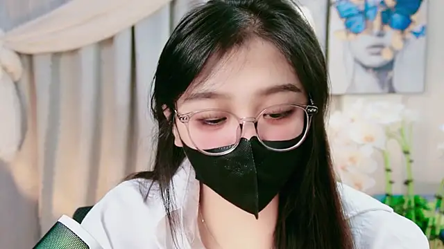 Snapshot of Chan_Chann chatting on July 7, 7:23 am Chan Chann online show from July 7, 7:23 am