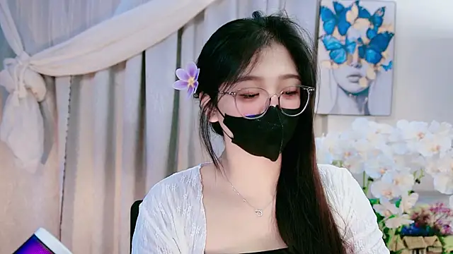 Snapshot of Chan_Chann chatting on July 10, 3:55 am Chan Chann online show from July 10, 3:55 am