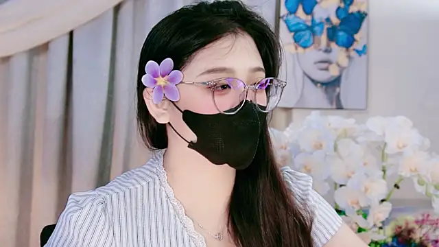 Snapshot of Chan_Chann chatting on July 11, 1:41 am Chan Chann online show from July 11, 1:41 am