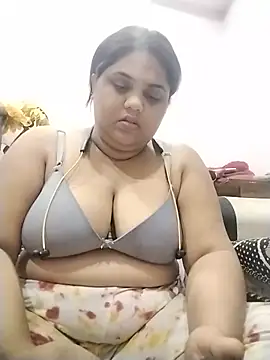 Snapshot of hotsilk21 chatting on May 24, 6:02 pm hotsilk21 online show from May 24, 6:02 pm