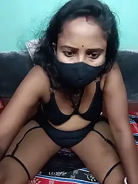 Snapshot of Sexy_Stranger_ chatting on May 11, 4:04 pm Sexy Stranger online show from May 11, 4:04 pm