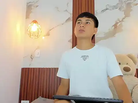 SantiagoCool online show from April 17, 7:39 pm