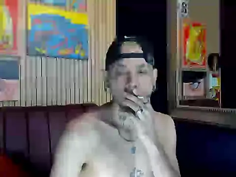 Snapshot of Murdockk chatting on June 7, 7:45 am Murdockk online show from June 7, 7:45 am