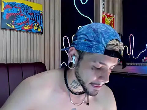 Snapshot of Murdockk chatting on July 23, 1:58 am Murdockk online show from July 23, 1:58 am