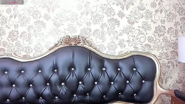 Snapshot of SaharaBailey chatting on April 28, 7:41 pm SaharaBailey online show from April 28, 7:41 pm