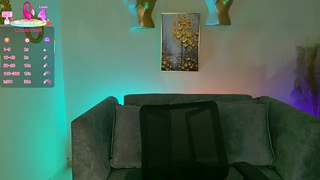 Snapshot of MaraVelvett chatting on July 9, 8:57 pm MaraVelvett online show from July 9, 8:57 pm