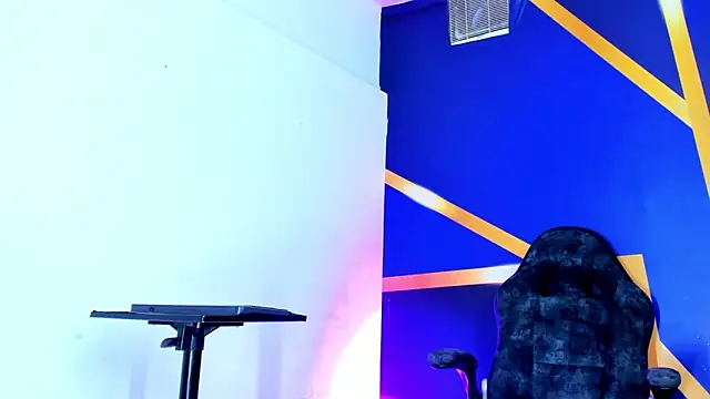 Snapshot of Molly_Spears_ chatting on May 16, 12:59 pm Molly Spears online show from May 16, 12:59 pm