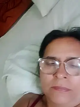 Snapshot of PienCanela chatting on April 23, 12:29 pm PienCanela online show from April 23, 12:29 pm