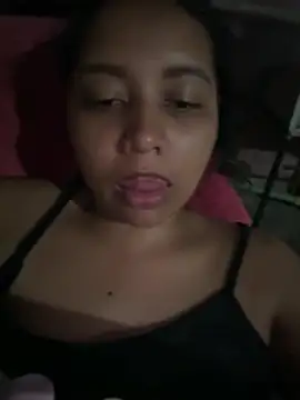 Snapshot of Ninibella chatting on May 3, 10:27 pm Ninibella online show from May 3, 10:27 pm