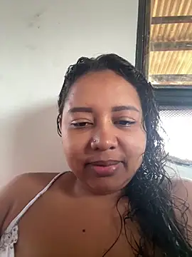 Snapshot of Ninibella chatting on May 14, 1:07 pm Ninibella online show from May 14, 1:07 pm