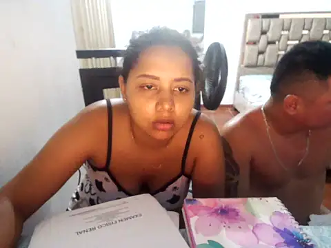 Snapshot of Ninibella chatting on June 19, 2:38 am Ninibella online show from June 19, 2:38 am