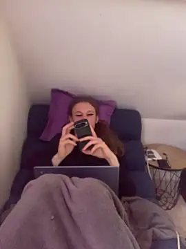 scvndi33 online show from April 13, 11:37 am