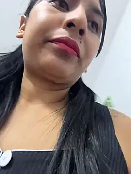 Snapshot of MELIZ_QUEEN chatting on May 14, 11:50 am MELIZ QUEEN online show from May 14, 11:50 am