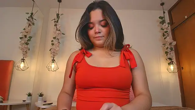 Snapshot of Shadya_ chatting on July 19, 3:43 am Shadya online show from July 19, 3:43 am