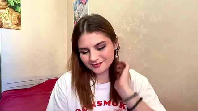 Snapshot of SexyFriren chatting on April 13, 1:27 pm SexyFriren online show from April 13, 1:27 pm