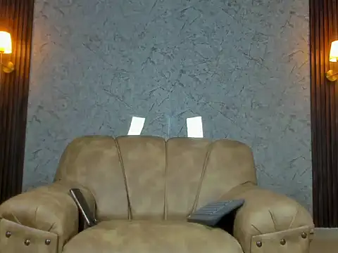 ChristopheRivera online show from April 16, 6:09 pm