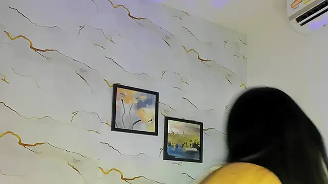 Snapshot of Candicewayne chatting on May 25, 12:00 pm Candicewayne online show from May 25, 12:00 pm