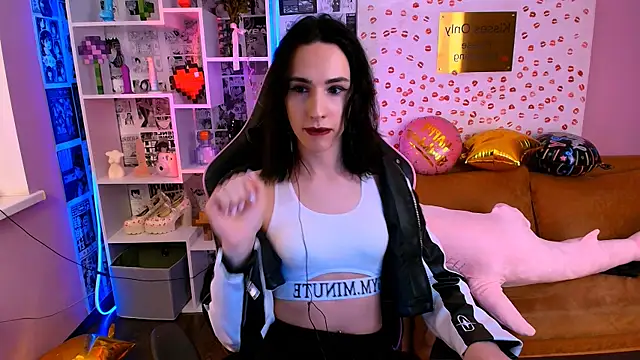 Snapshot of yumeliko_o chatting on April 23, 7:16 pm yumeliko o online show from April 23, 7:16 pm