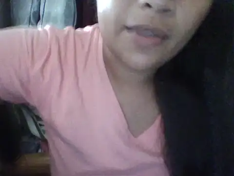 Snapshot of PinayAnne chatting on April 30, 3:24 am PinayAnne online show from April 30, 3:24 am