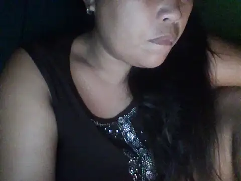 Snapshot of PinayAnne chatting on July 18, 4:11 pm PinayAnne online show from July 18, 4:11 pm