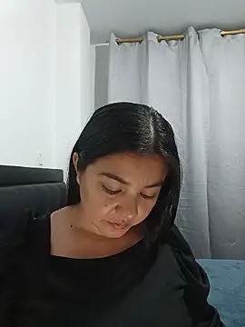 Snapshot of karoduq4 chatting on May 28, 11:24 pm karoduq4 online show from May 28, 11:24 pm