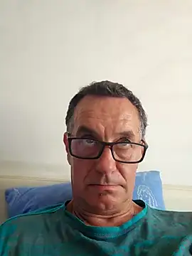 loulouferrari online show from May 31, 12:45 pm