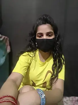 Snapshot of sexy_bhabhii chatting on June 3, 10:29 am sexy bhabhii online show from June 3, 10:29 am