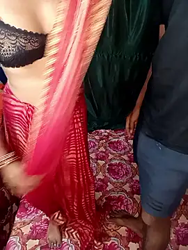 Snapshot of Miss_Divyaa chatting on April 21, 5:14 am Miss Divyaa online show from April 21, 5:14 am