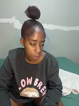 petite bee online show from May 2, 4:56 pm