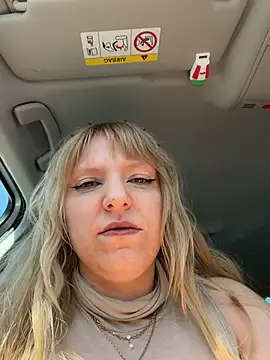 Tiffy Rosee online show from July 13, 9:56 am