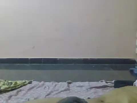 Snapshot of itsmemadhu2019 chatting on April 23, 7:52 am itsmemadhu2019 online show from April 23, 7:52 am