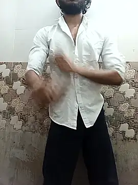 Snapshot of itsmemadhu2019 chatting on May 17, 12:34 pm itsmemadhu2019 online show from May 17, 12:34 pm