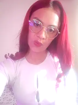 tinny emiily online show from April 22, 1:34 pm